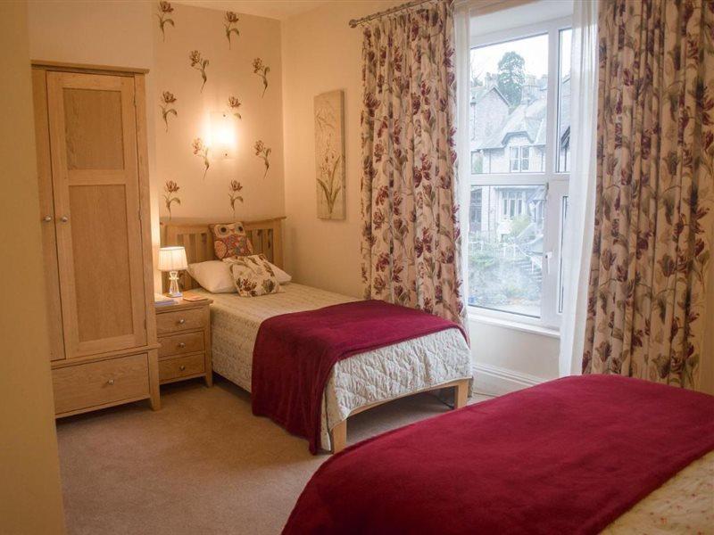 Birchleigh Guest House Grange-over-Sands Εξωτερικό φωτογραφία