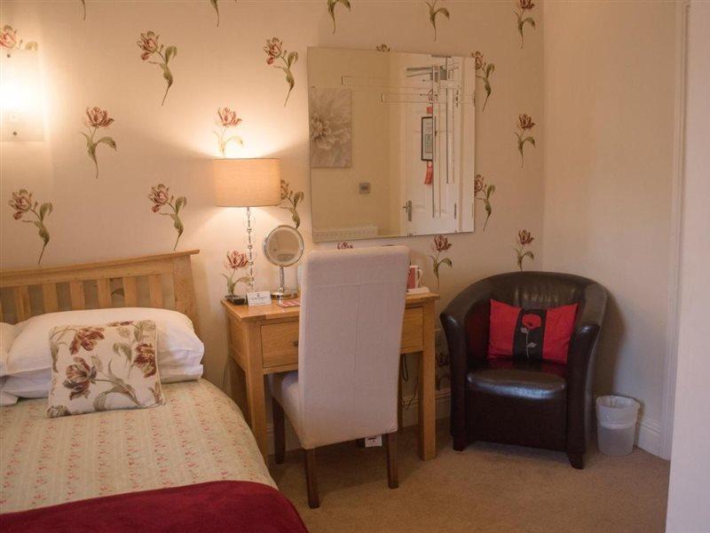 Birchleigh Guest House Grange-over-Sands Εξωτερικό φωτογραφία