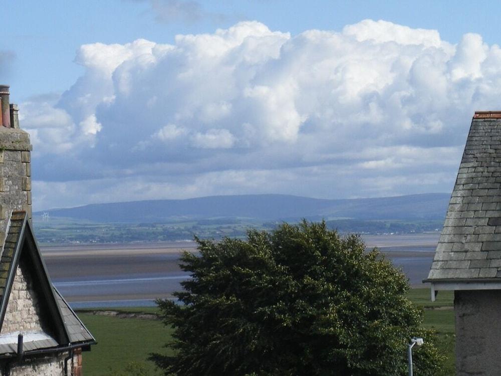 Birchleigh Guest House Grange-over-Sands Εξωτερικό φωτογραφία