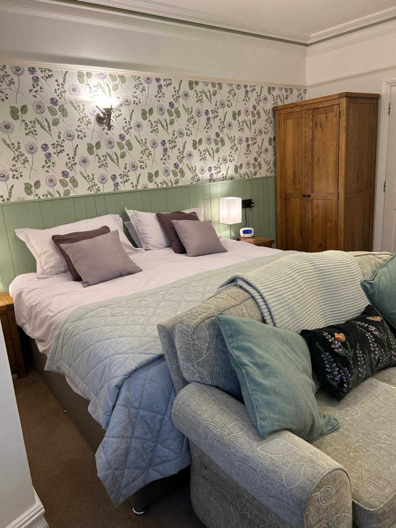 Birchleigh Guest House Grange-over-Sands Εξωτερικό φωτογραφία