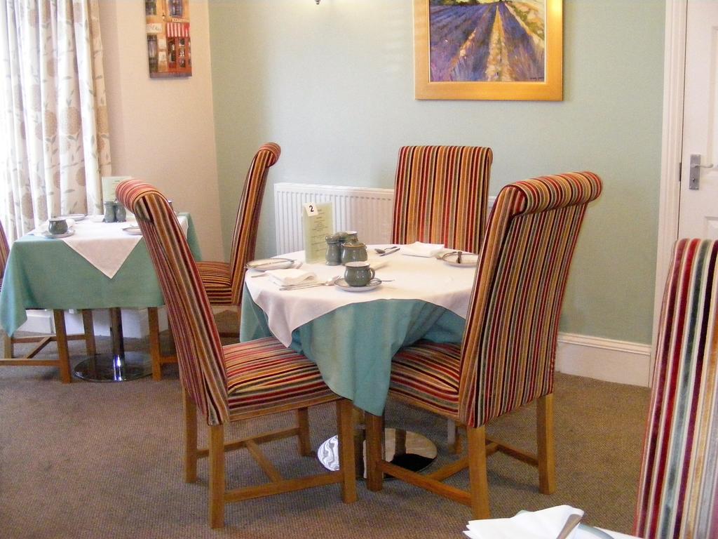 Birchleigh Guest House Grange-over-Sands Εξωτερικό φωτογραφία