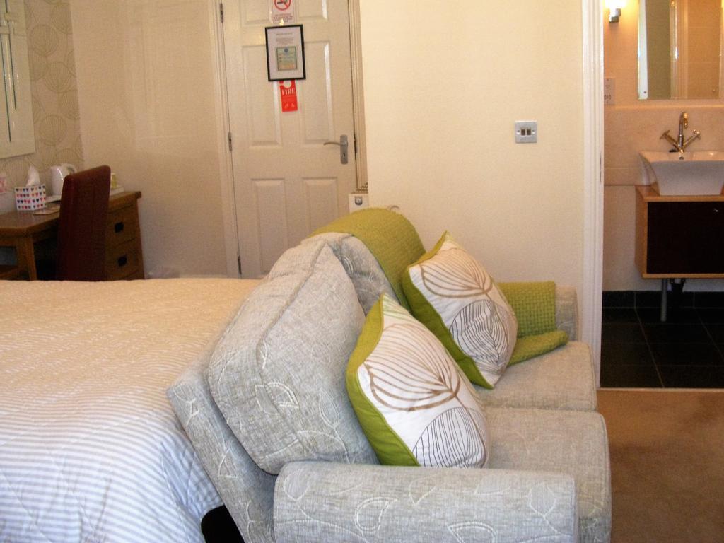 Birchleigh Guest House Grange-over-Sands Εξωτερικό φωτογραφία