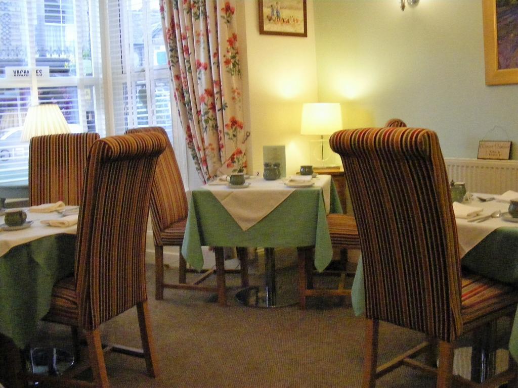Birchleigh Guest House Grange-over-Sands Εξωτερικό φωτογραφία